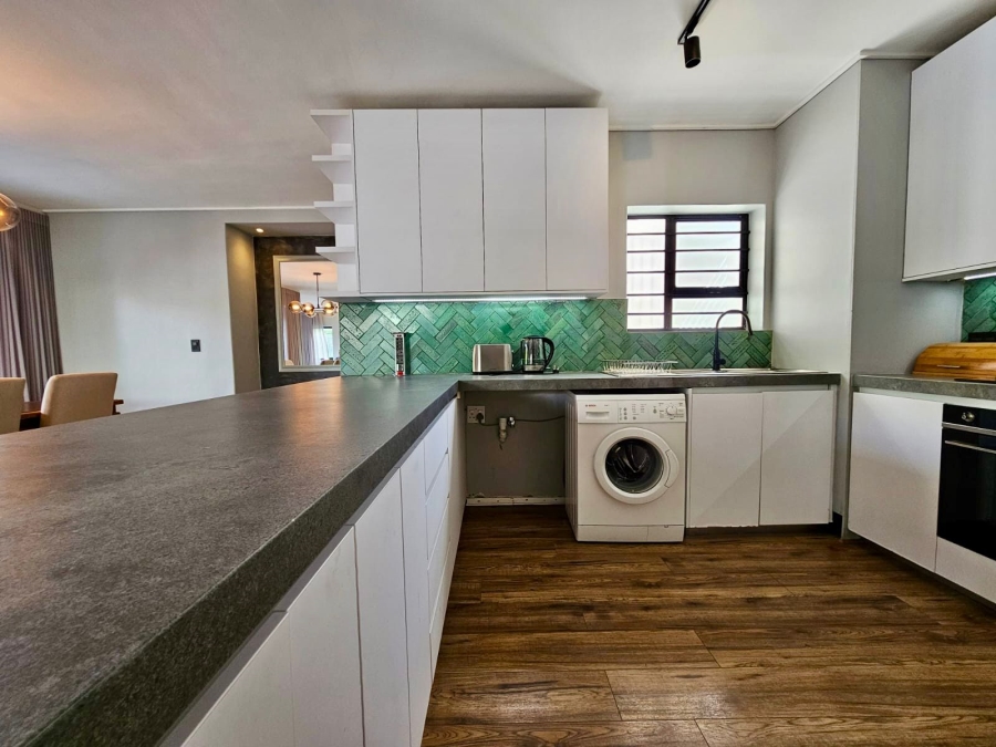 To Let 3 Bedroom Property for Rent in Fresnaye Western Cape